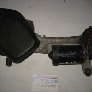 Mercedes Wischermotor samt Gestänge 0390241420