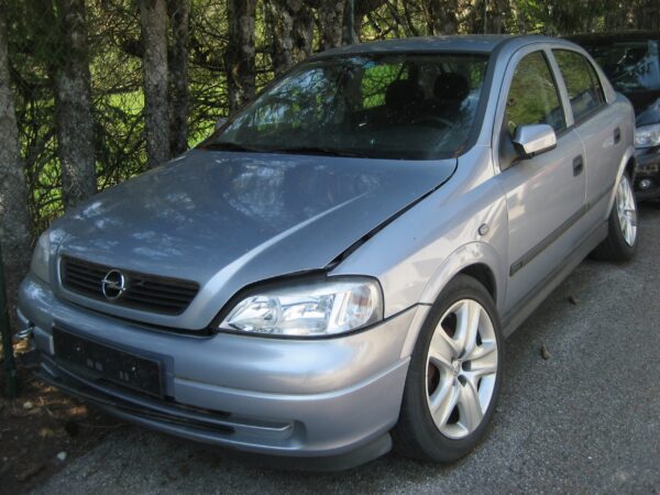 Opel Astra G Karosserieteile Innenraumersatzteile