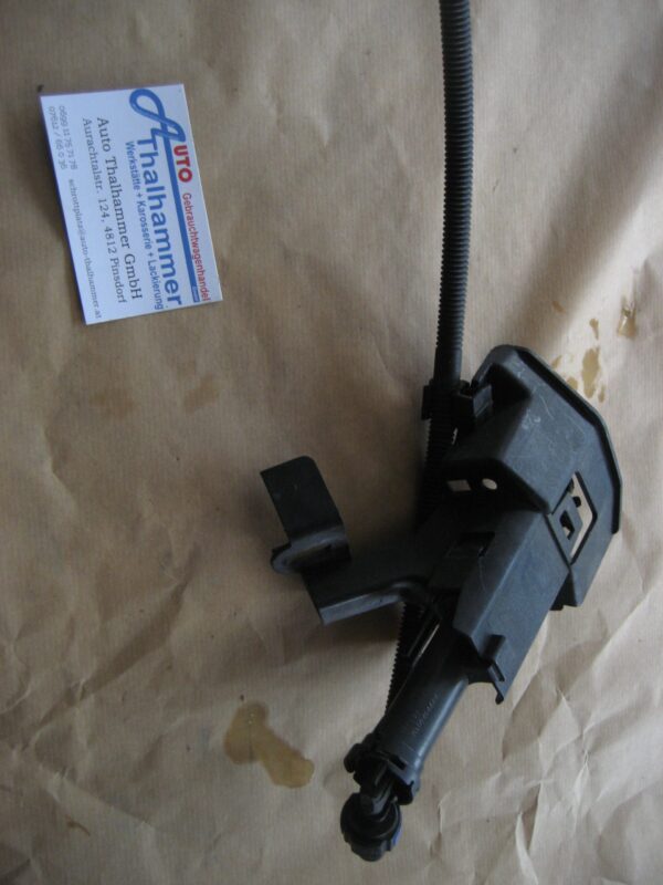 Seat Leon Scheinwerferreinigungsanlage rechts 5F0807596A