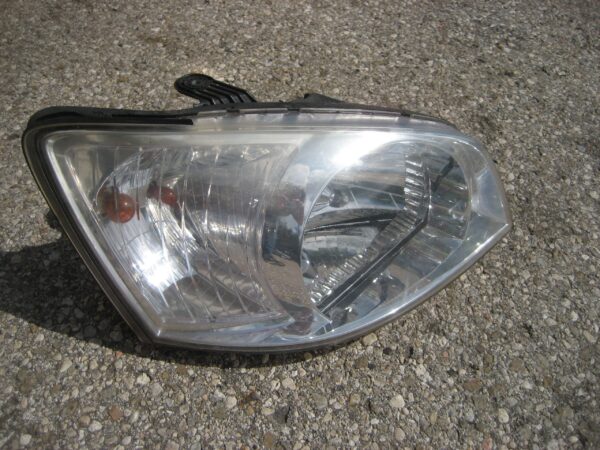 Hyundai Getz Scheinwerfer rechts 921021CXXX