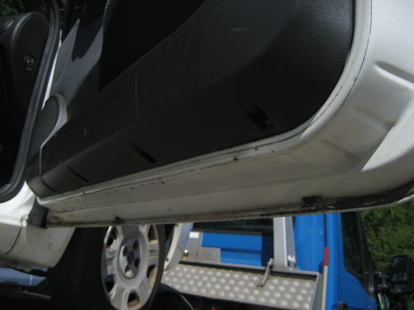 Fiat Punto 188 AXA1A Ersatzteilspender – Bild 5