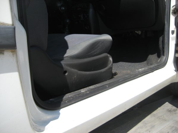 Fiat Punto 188 AXA1A Ersatzteilspender – Bild 6