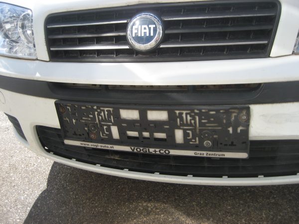 Fiat Punto 188 AXA1A Ersatzteilspender – Bild 12