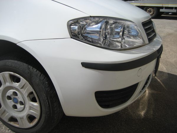 Fiat Punto 188 AXA1A Ersatzteilspender – Bild 13