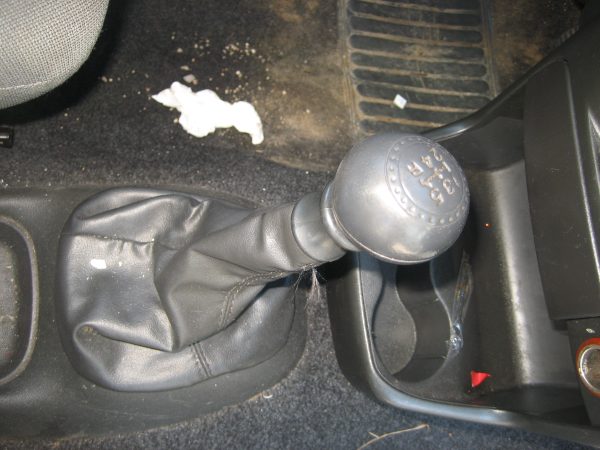 Fiat Punto 188 AXA1A Ersatzteilspender – Bild 21