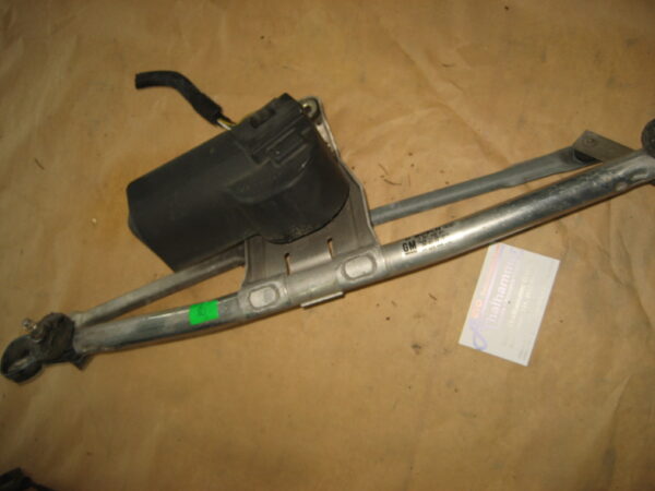 Opel Astra G  Scheibenwischermotor mit Gestänge vorne 3397020551
