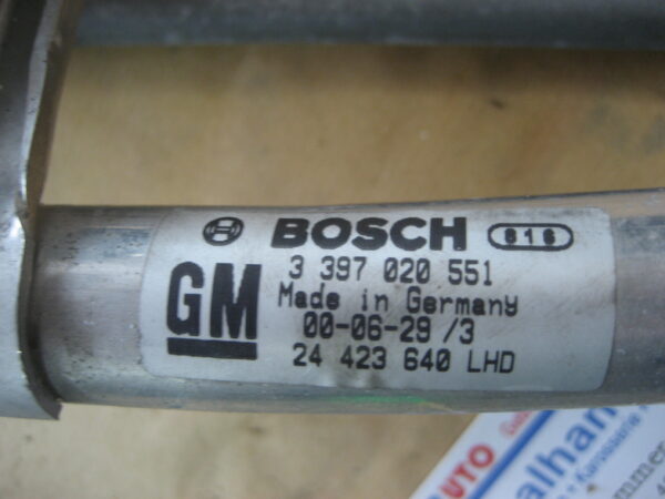 Opel Astra G  Scheibenwischermotor mit Gestänge vorne 3397020551 – Bild 5