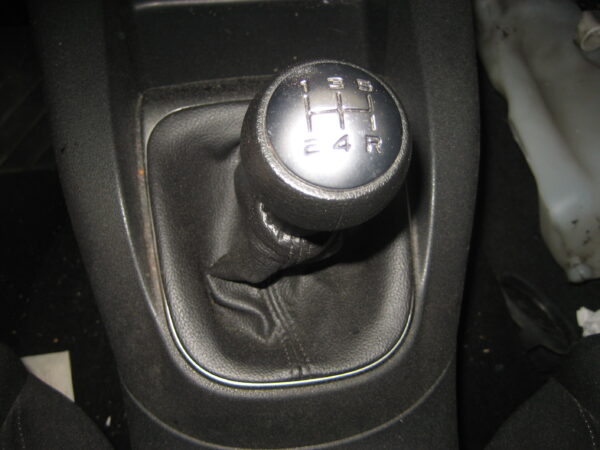 Citroen C4 2012 Ersatzteile, Karosserieteile, Gebrauchtteile – Bild 18