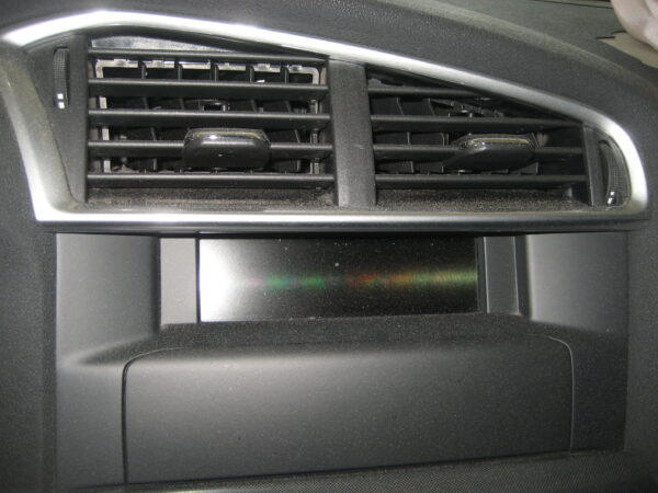 Citroen C4 2012 Ersatzteile, Karosserieteile, Gebrauchtteile – Bild 21