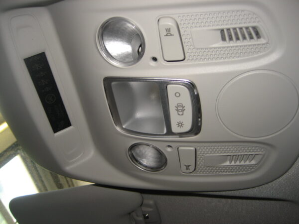 Citroen C4 2012 Ersatzteile, Karosserieteile, Gebrauchtteile – Bild 22
