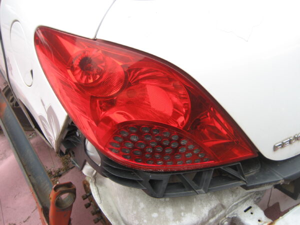 Peugeot 207 Karosserieteile Ersatzteile – Bild 7