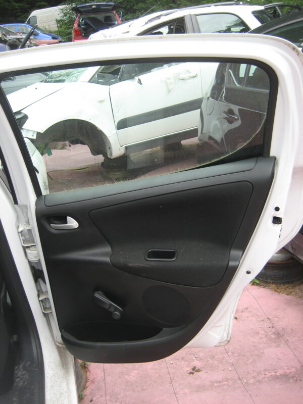Peugeot 207 Karosserieteile Ersatzteile – Bild 12