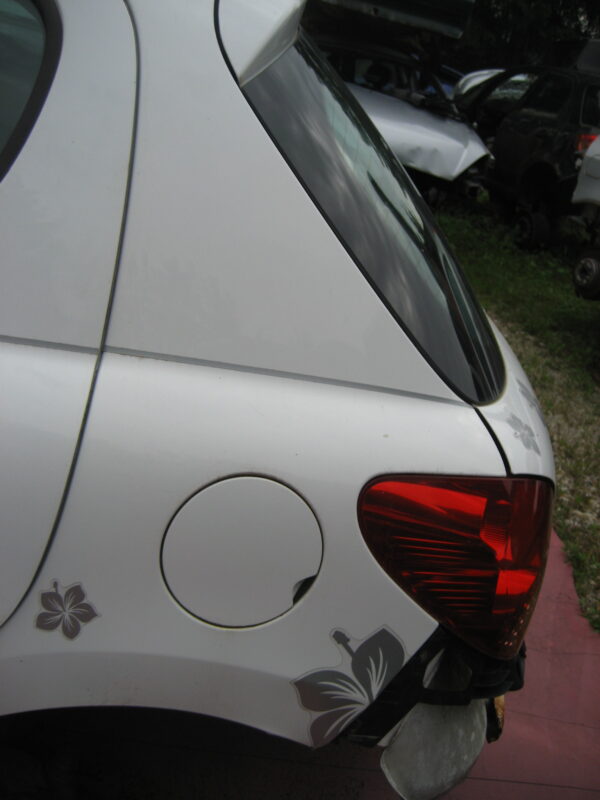 Peugeot 207 Karosserieteile Ersatzteile – Bild 10