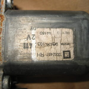 Opel Astra J 2012 Fensterheber rechts vorne 915368103 – Bild 3