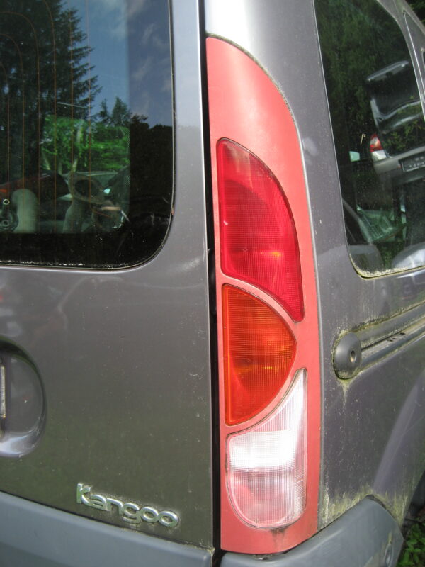 Renault Kangoo 4x4 BJ 2002 Karosserieteile Ersatzteile – Bild 6