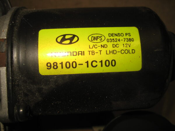 Hyundai Getz 2006 Wischermotor vorne mit Gestänge 98100 1C100 – Bild 3