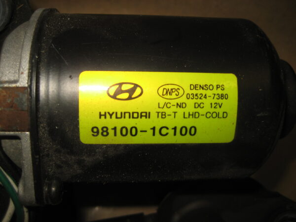 Hyundai Getz 2006 Wischermotor vorne mit Gestänge 98100 1C100 – Bild 4