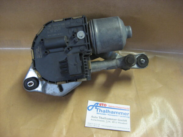 Peugeot 407 2004 Wischermotor rechts vorne 0390241722