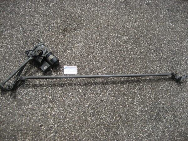 Mercedes A Scheibenwischermotor vorne mit Gestänge A1688200242
