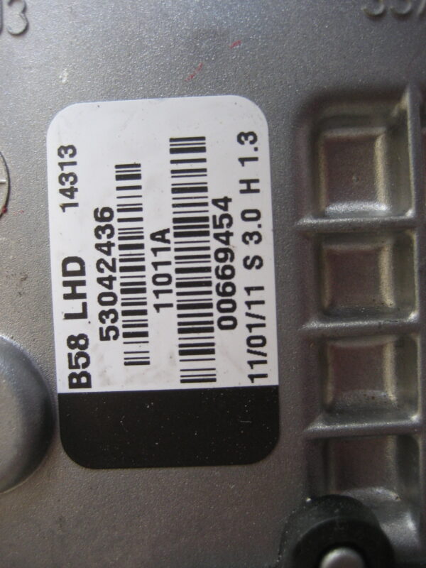 Citroen C4 2011 Wischermotor vorne links 53042436 – Bild 3
