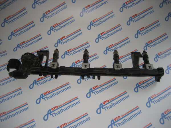Ford Fiesta Kraftstoffverteiler Einspritzleiste VP8A6U – Bild 2