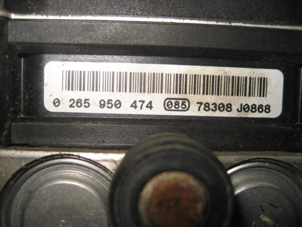 Audi A4 ABS Block 8E0 910 517 H 014 – Bild 4