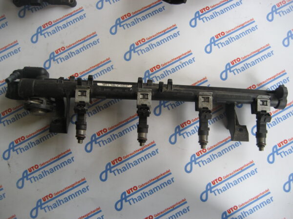 Ford Fiesta Einspritzleiste Kraftstoffverteiler 9H487