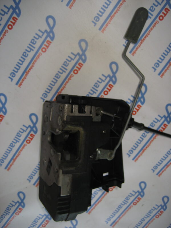 Renault Trafic Türschloß li vo 8200042171 91166234 – Bild 3