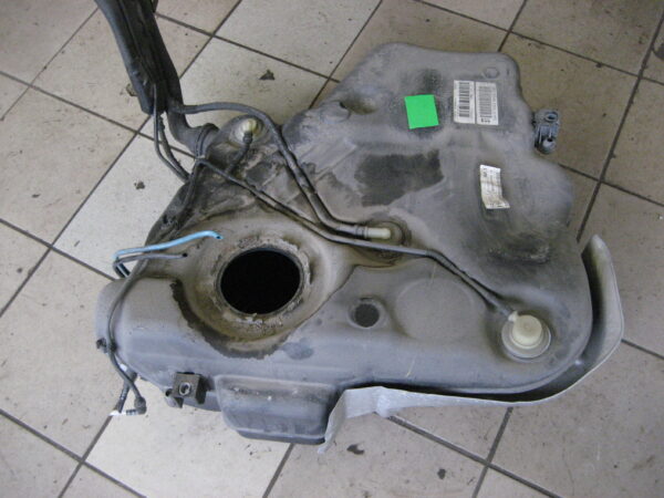 Seat BJ 2010 Tank 1K0201075A