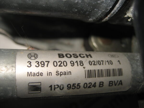 Seat BJ 2010 Wischer vorne Wischermotor Gestänge 1P0955023D – Bild 7