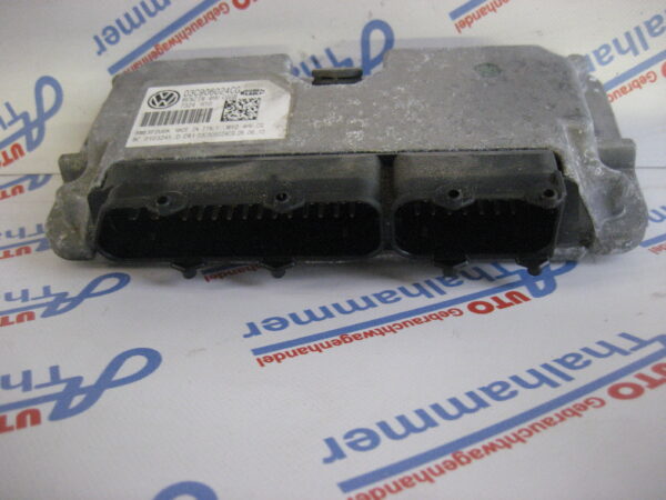 Seat BJ 2010 Motorsteuergerät 03C906024CG