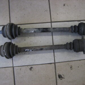 VW Passat 3BG Antriebswelle links 8D0407271BQ – Bild 2
