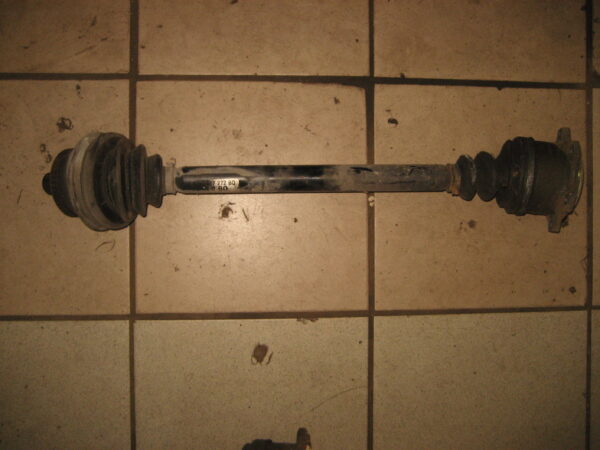 VW Passat 3BG Antriebswelle links 8D0407271BQ