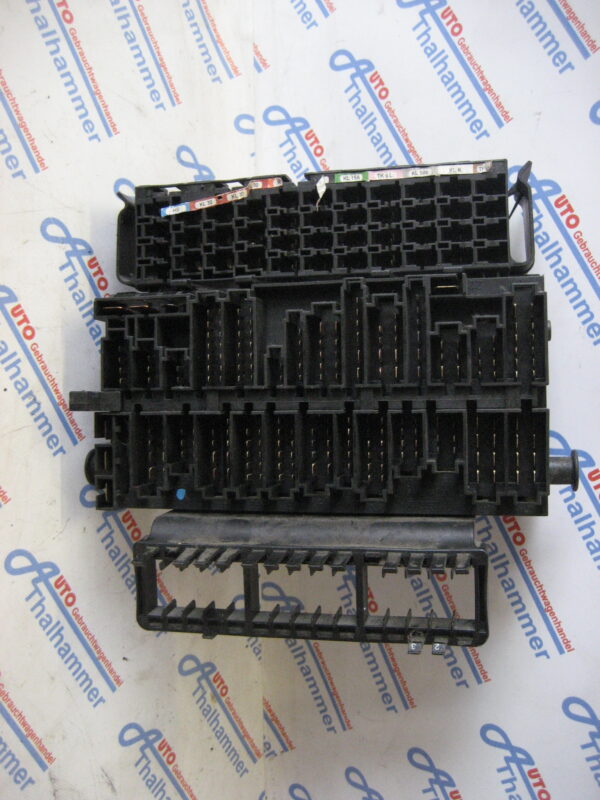 VW T4 2002 TDI Sicherungskasten Leitungsverteiler Potentialverteiler 7D0937517 – Bild 3