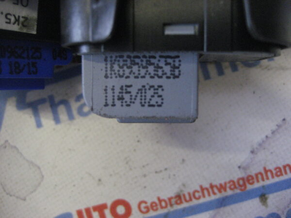 VW Caddy 2015, 2K5868345/1K8959565B/2K09621125 Verriegelungsschalter/Spiegeleinstellungsschalter – Bild 5