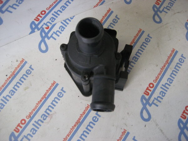 Audi A4 Avant 2015, 8K0819147A/06H121601M Zusatzkühlmittelpumpe/Wasserpumpe – Bild 2