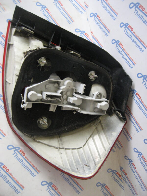 BMW 1er, 118d E87, 7164955 Rückleuchte links – Bild 2
