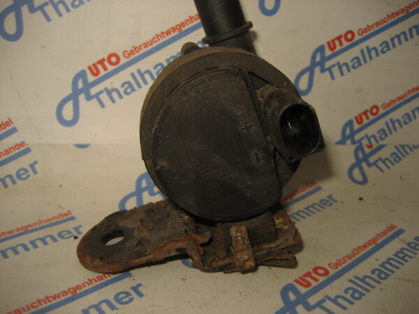 BMW 1er, 118d E87, 6T61GF40 Zusatzwasserpumpe/Zusatzkühlmittelpumpe