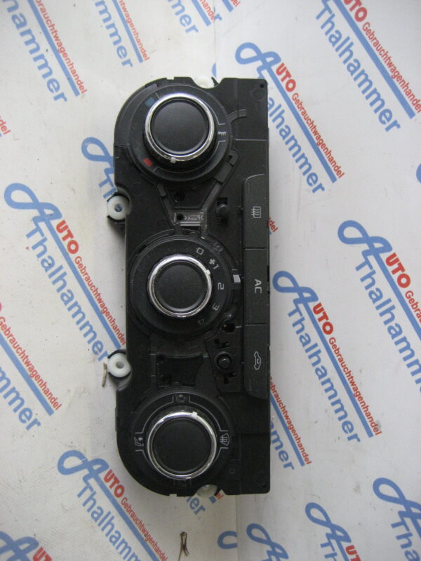 Skoda Yeti 2011, 3T0820047AB Bedienungseinheit Klima und Heizung