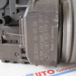 Audi A4 Avant 2007, 8E1955119 Scheibenwischermotor/Scheibenwischergestänge Vorne – Bild 3