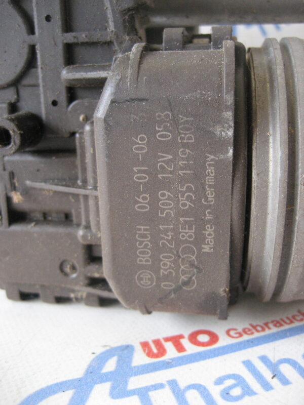 Audi A4 Avant 2007, 8E1955119 Scheibenwischermotor/Scheibenwischergestänge Vorne – Bild 3