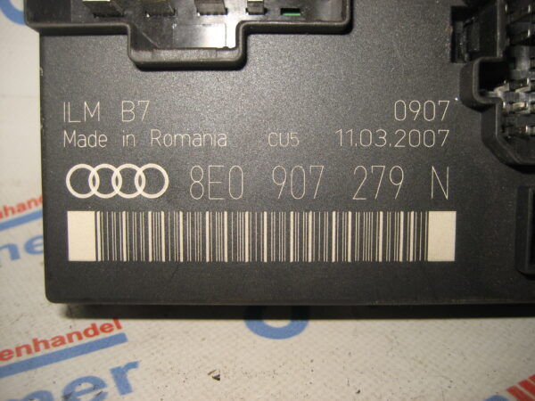 Audi A4 Avant 2007 8E0907279K Bordnetzsteuergerät – Bild 2