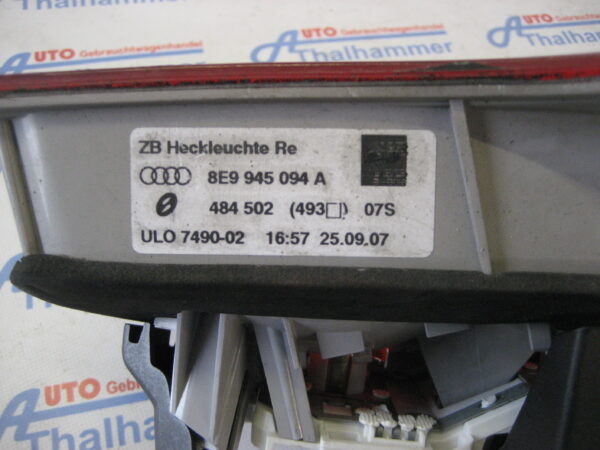 Audi A4 Avant 2007 Heckleuchte rechts 8E9 945 094 A – Bild 3