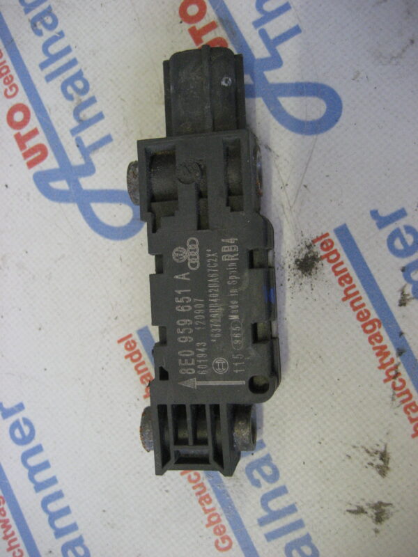 Audi A4 Avant 2007, 8E0959651A Airbag Sensor
