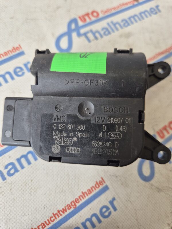 Audi A4 Avant 2007 Heizungsmotor, Stellmotor 0132801300 5E1820511A – Bild 2